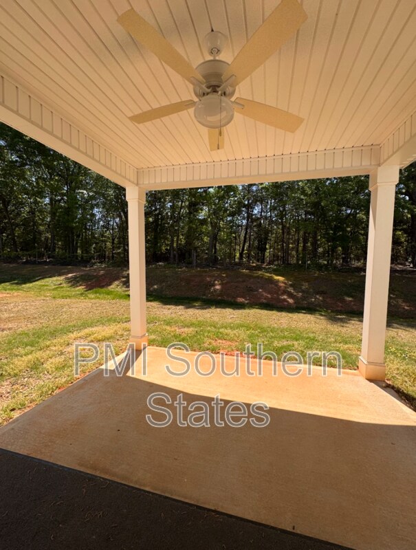 Building Photo - 320 Alameda Ln