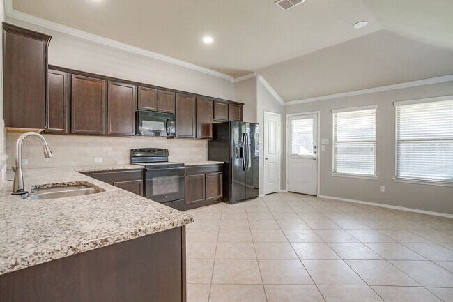 Building Photo - Beautiful Home in Gated Hidden Cove- Frisco 75036