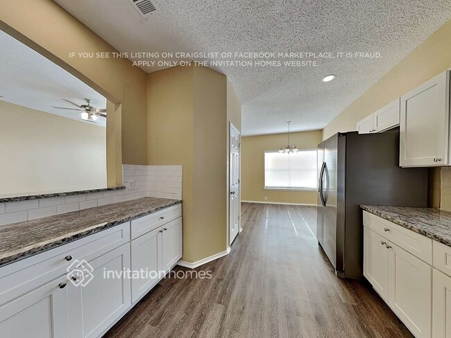 Building Photo - 1301 Woodthorpe Dr