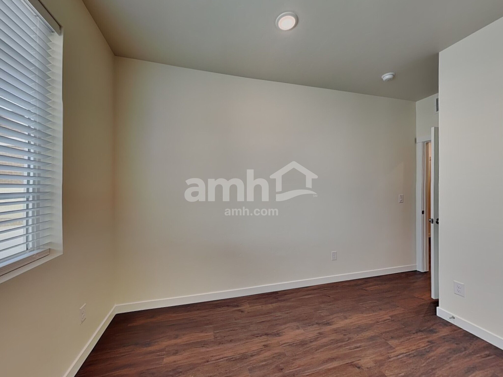 Building Photo - 9471 W Bowie Ct