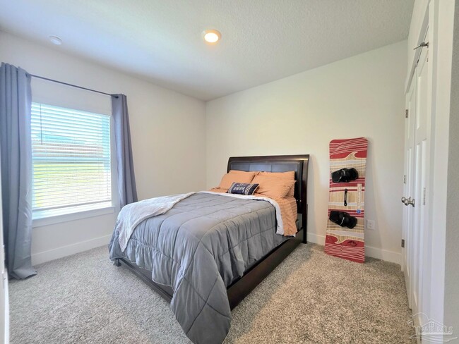 Building Photo - 3954 Whitetail Ln