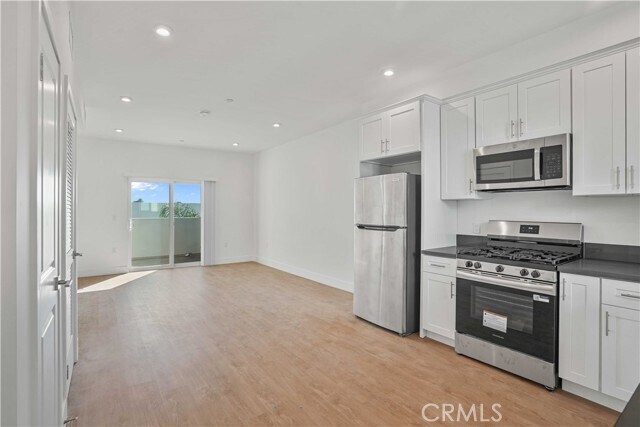 Building Photo - 8750 Sepulveda Blvd