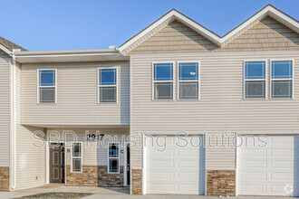 Building Photo - 2913 S Harvard Ave