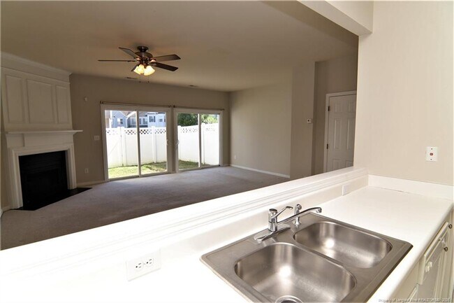 Building Photo - 5132 TwelvePole Dr