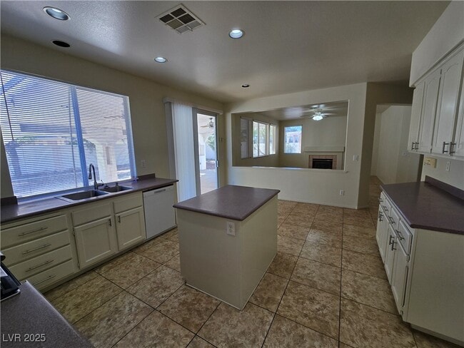 Building Photo - 1003 Dover Glen Dr