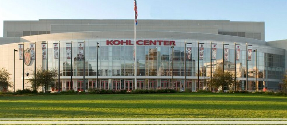 Building Photo - 544 W Dayton St