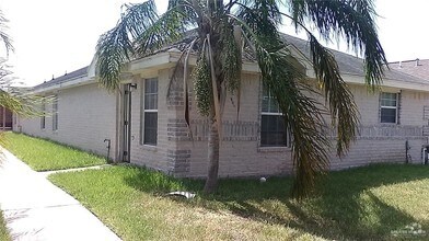Building Photo - 1413 Nassau St