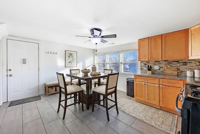 Building Photo - 113 Washington Ave