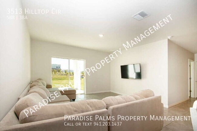 Building Photo - 3513 Hilltop Cir