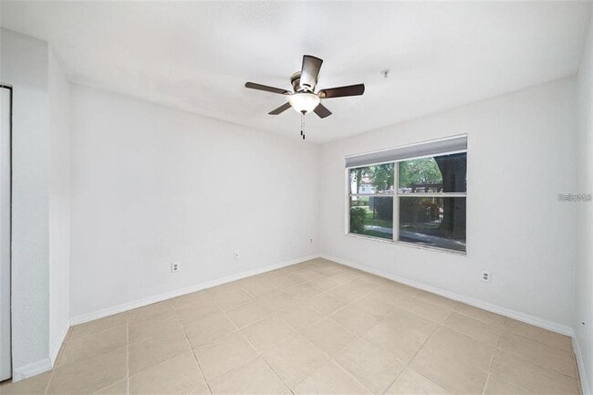 Building Photo - 823 Camargo Way
