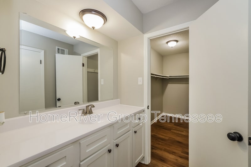 Building Photo - 4451 Peace River Dr