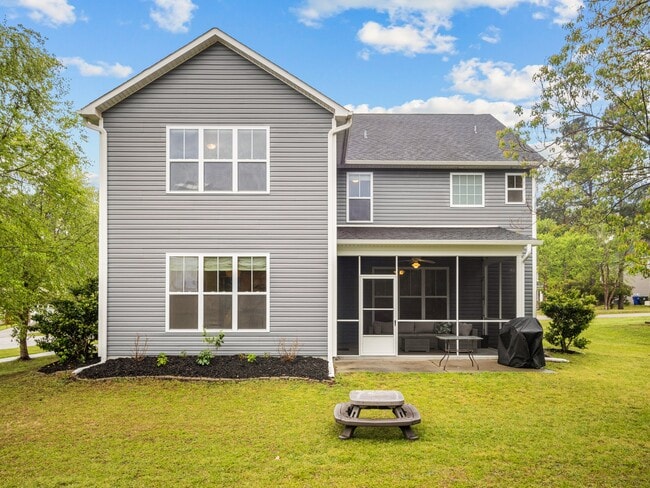 Building Photo - 154 Cornel Ln