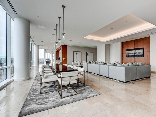 Building Photo - 300 International Drive