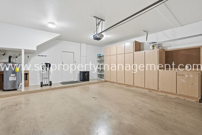 Building Photo - 3150 E Beardsley Rd