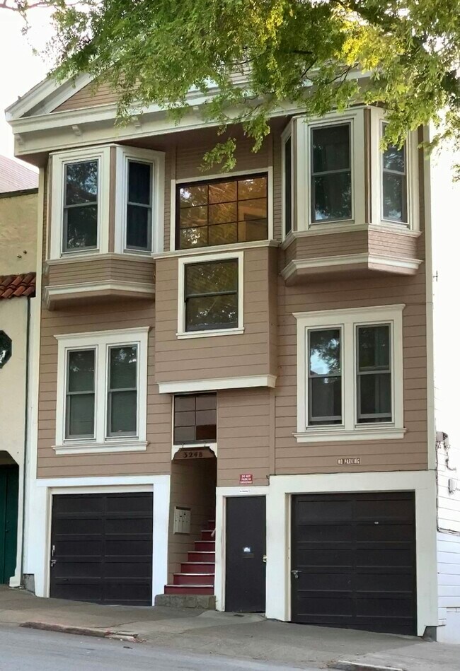 Building Photo - 3248 Folsom St