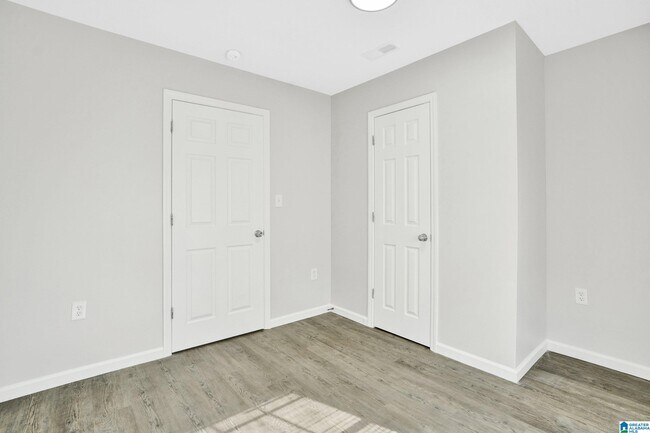 Building Photo - 5201 Mulga Ave