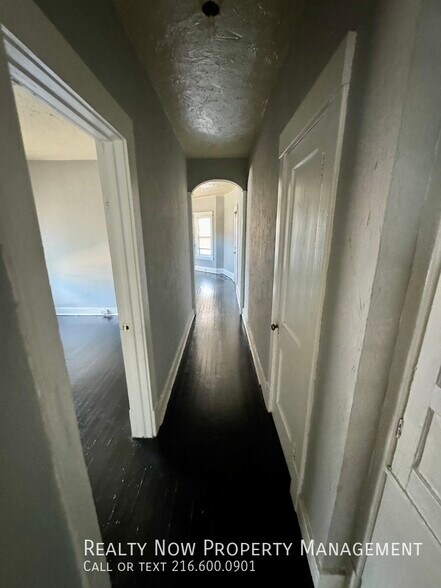 Building Photo - 8901 St Clair Ave.