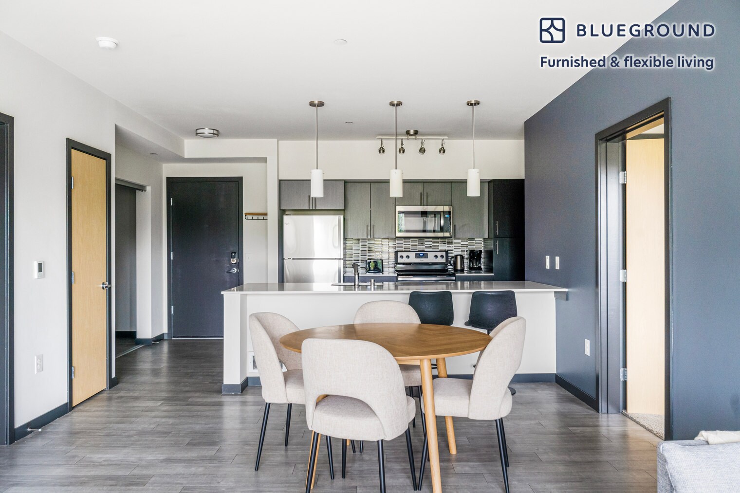 Building Photo - 15566 Northeast 22nd Place-SI FL7-ID910