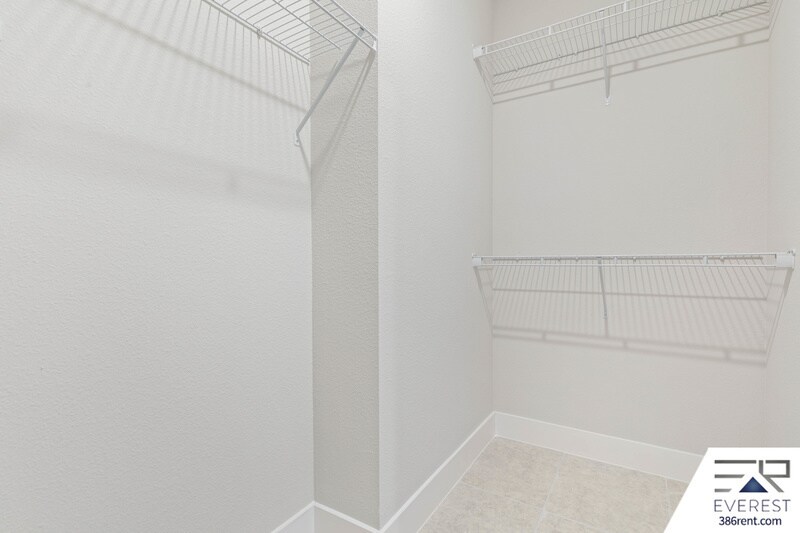 Building Photo - 67 Brewster Ln