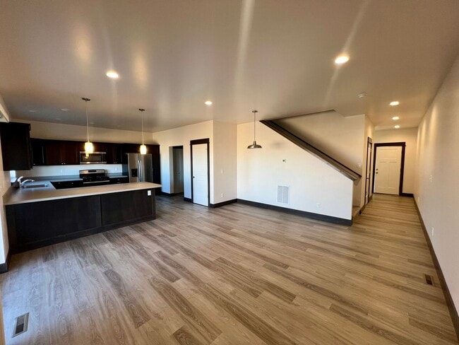 Building Photo - 2021 Windjammer Wy