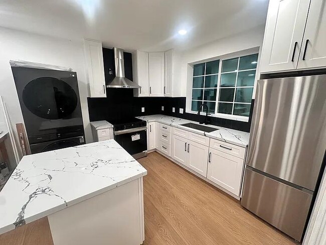 Building Photo - 768 Grogan Ct