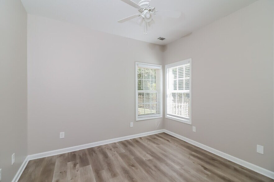 Building Photo - 167 Ivey Lake Pkwy