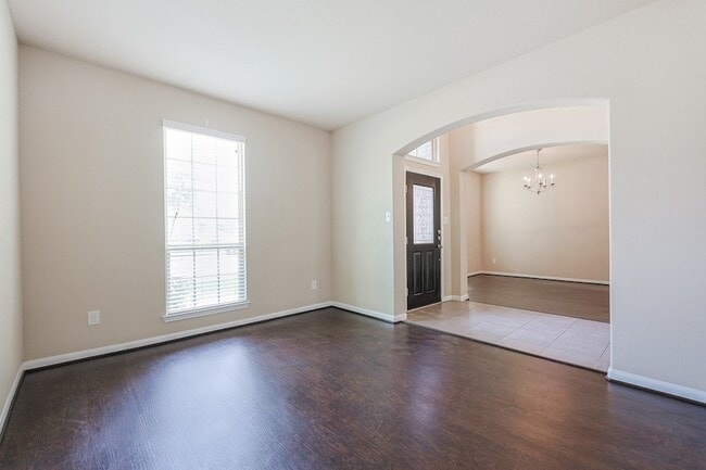 Building Photo - 7518 Profit Pine Ln