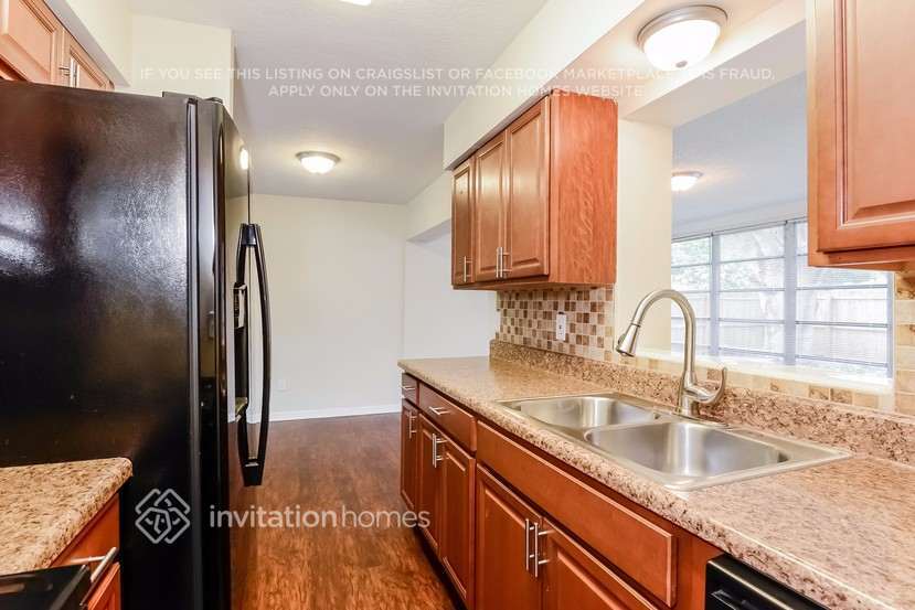 Building Photo - 2316 Americus Dr