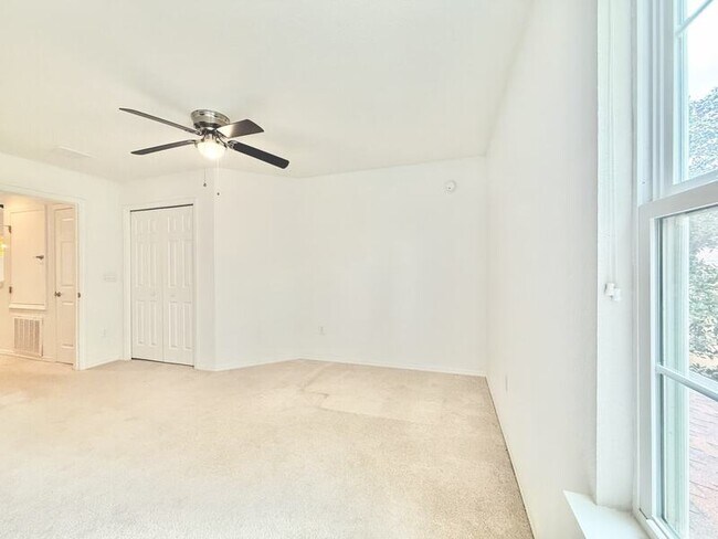 Building Photo - 7211 Merlot Sienna Ave