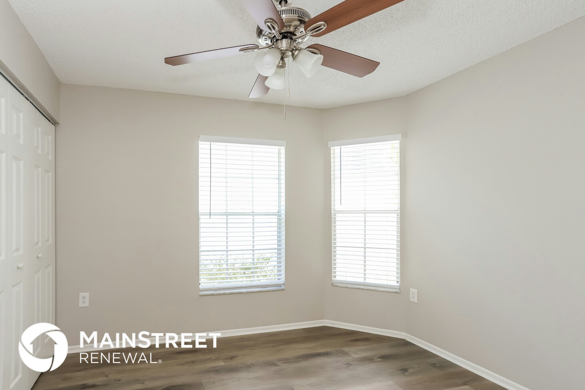 Building Photo - 3945 37th St Ct W