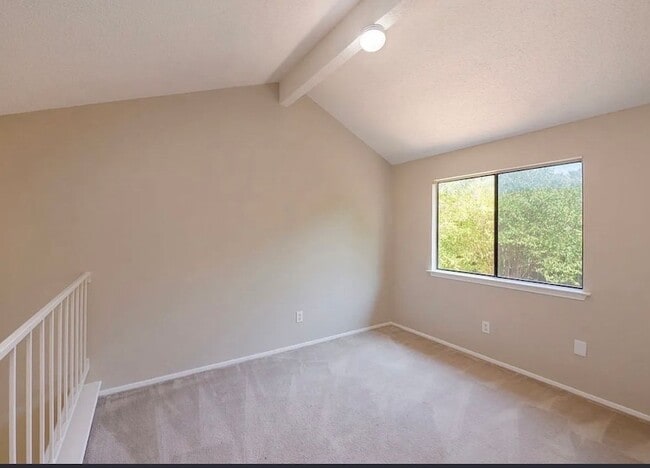 Building Photo - 12917 Meehan Dr