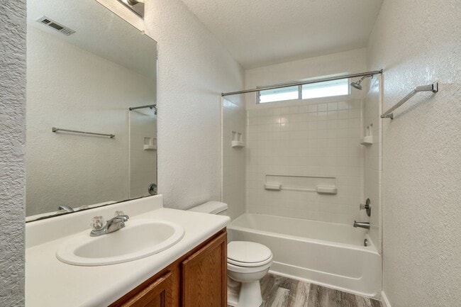 Building Photo - 4620 Acers Ln