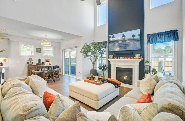 Building Photo - 3 Bedroom, 2.5 Bathroom Home in Oakley Pointe - Moncks Corner