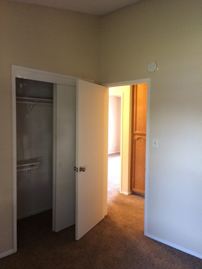 Building Photo - 4416 Silverwood Ln