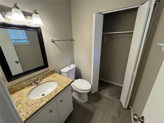 Building Photo - 6564 Cynthia Dr