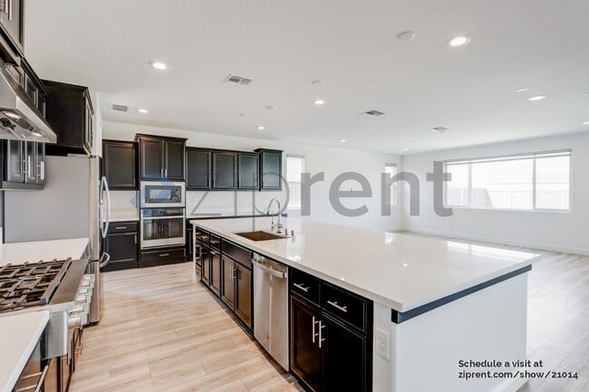 Building Photo - 2771 Rio Grande Dr