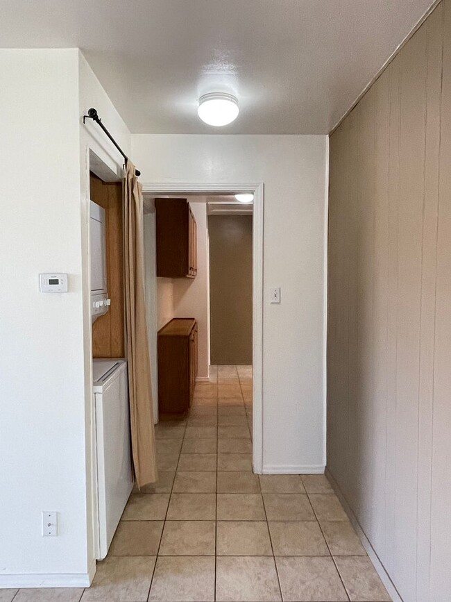 Building Photo - North East Three Bedroom Home