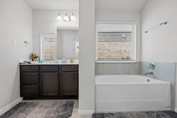 Building Photo - 1036 Almeria Bend