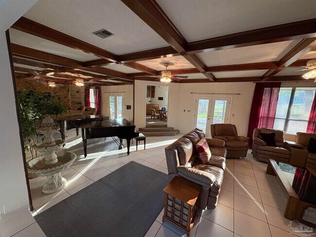 Building Photo - 8755 Thunderbird Dr