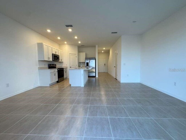 Building Photo - 7641 Waterscape Drive