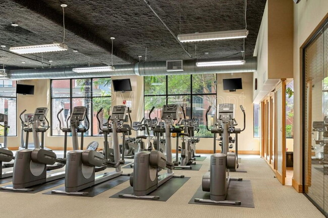 Building Photo - 401 16th St NW