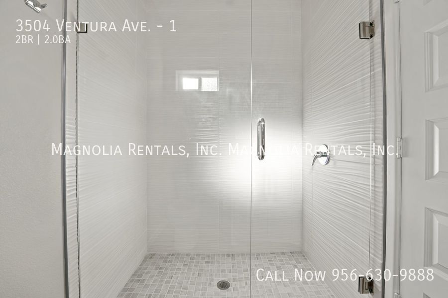 Building Photo - 3504 Ventura Ave