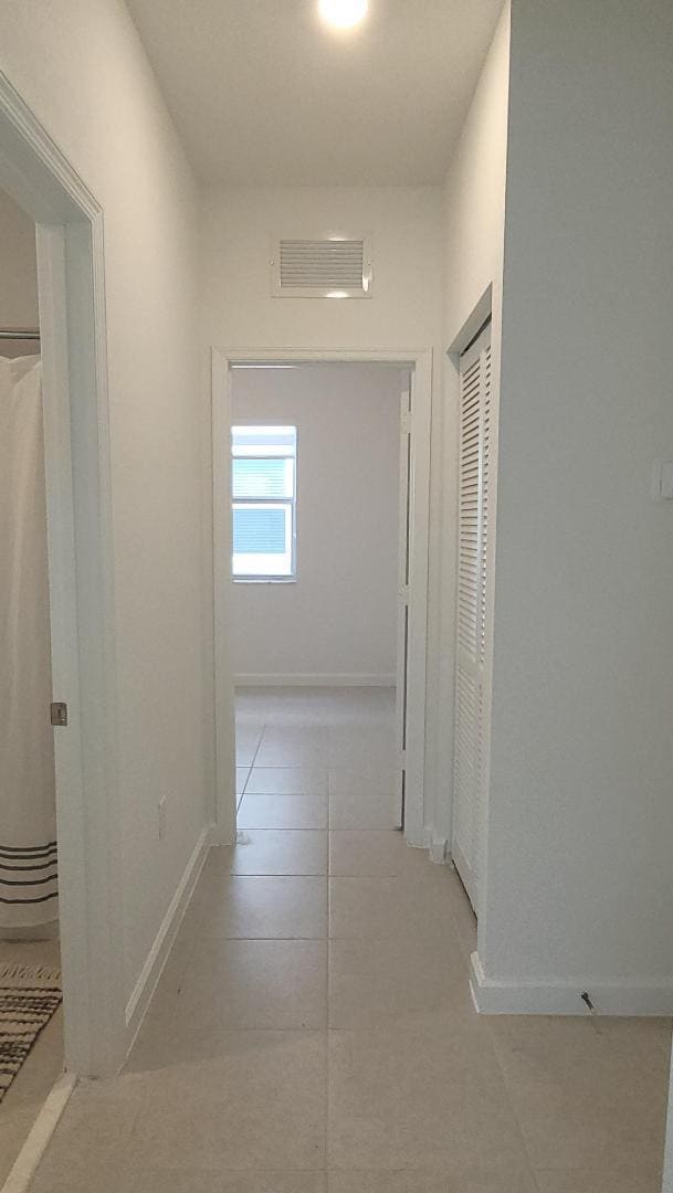 Building Photo - 16105 SW 149th Ave