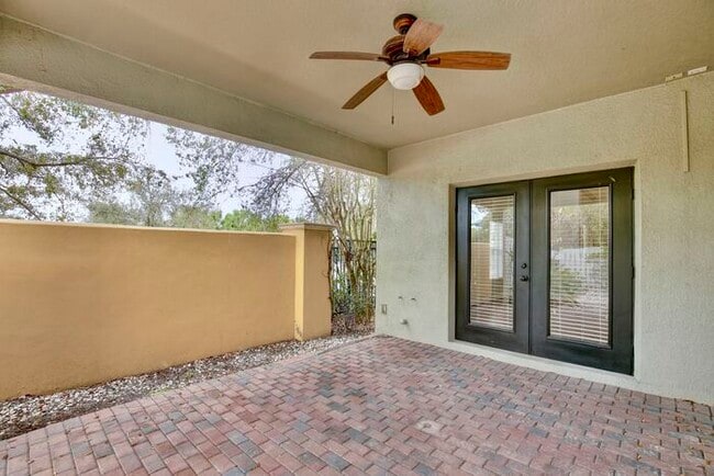 Building Photo - AGENT SHOWINGS ONLY! Stunning 3/2.5 Corner Unit Townhome with a Spacious 2 Car Garage in the Gate...