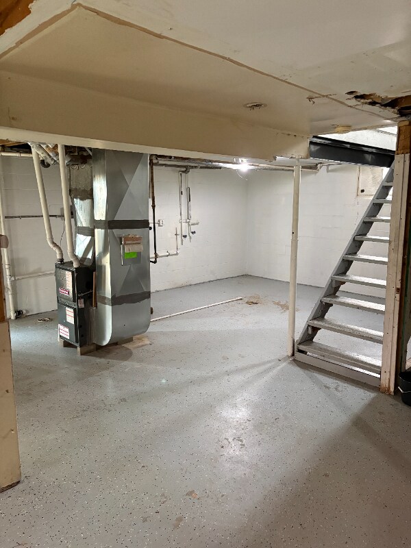 Building Photo - 3827 Corby St