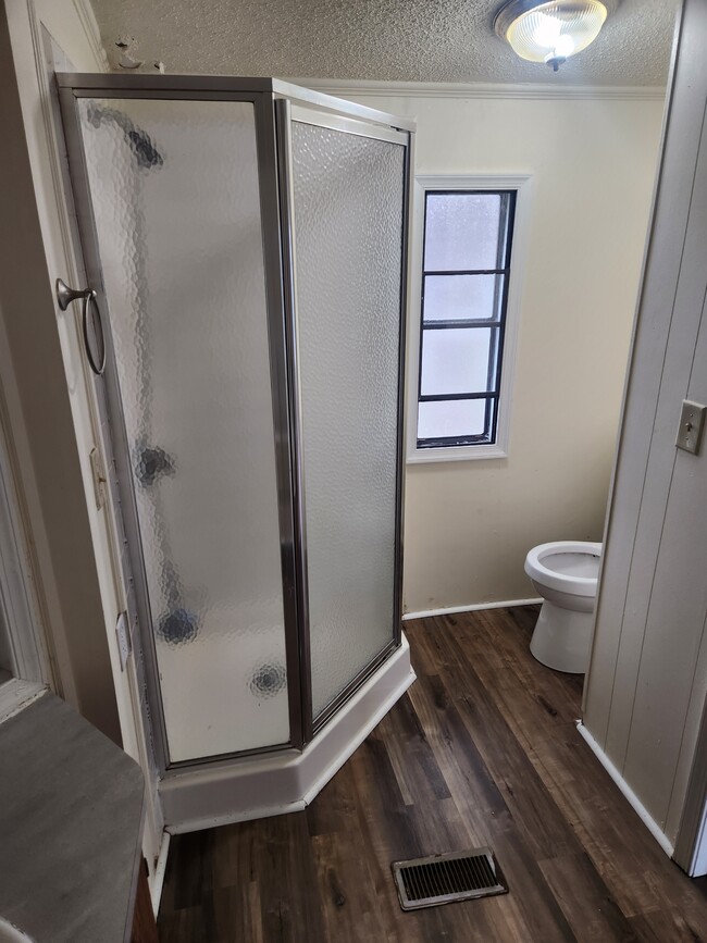 Building Photo - 121 Connector Rd