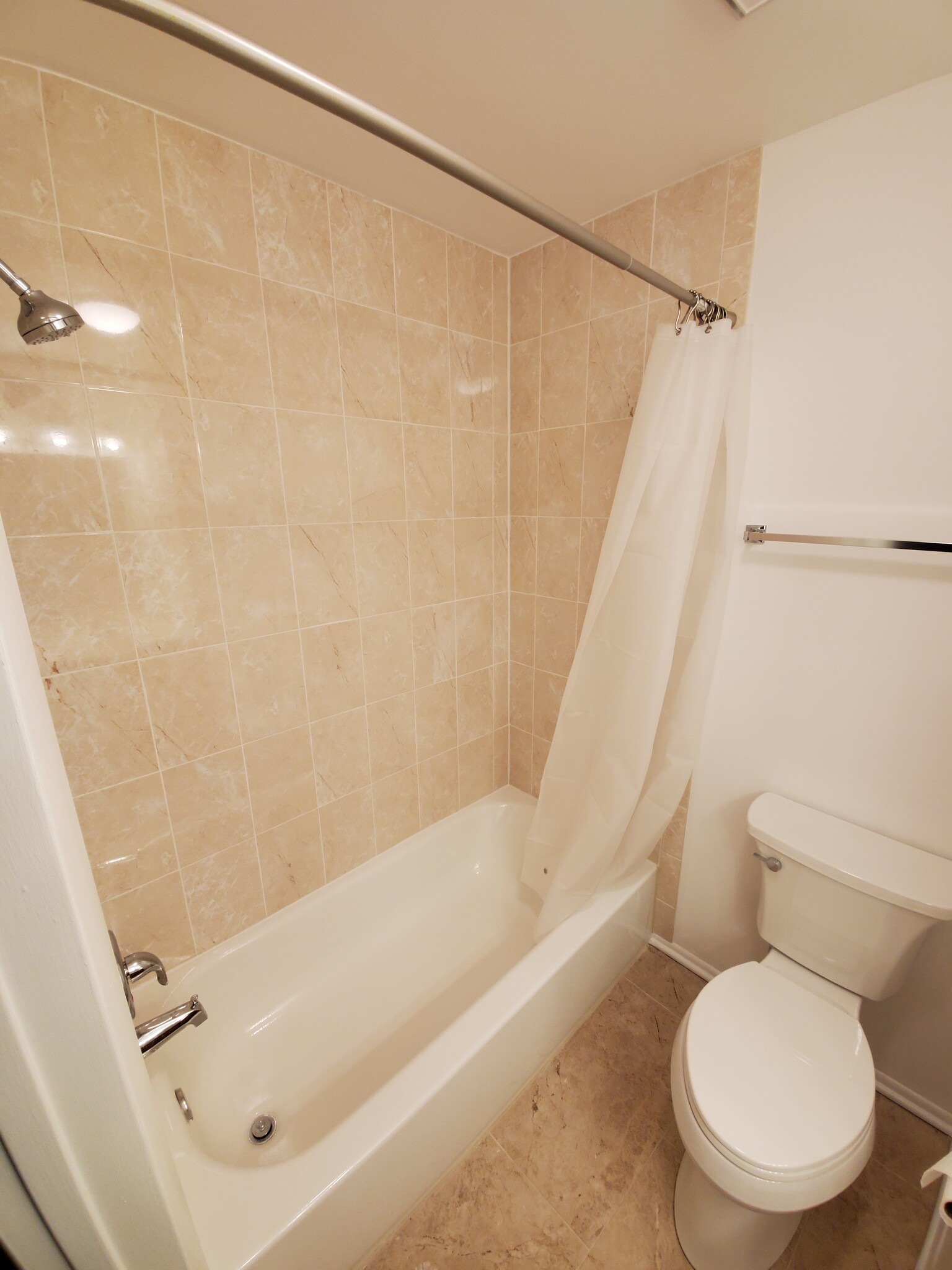 Building Photo - 1781 Jonathan Way Unit H