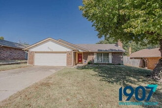 Building Photo - Charming Brick Home with Large Backyard in OKC! - Move In Now & Get 50% Off Your Second Month's R...