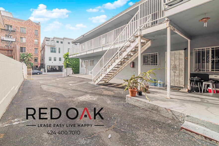 Building Photo - 128 S Normandie-G