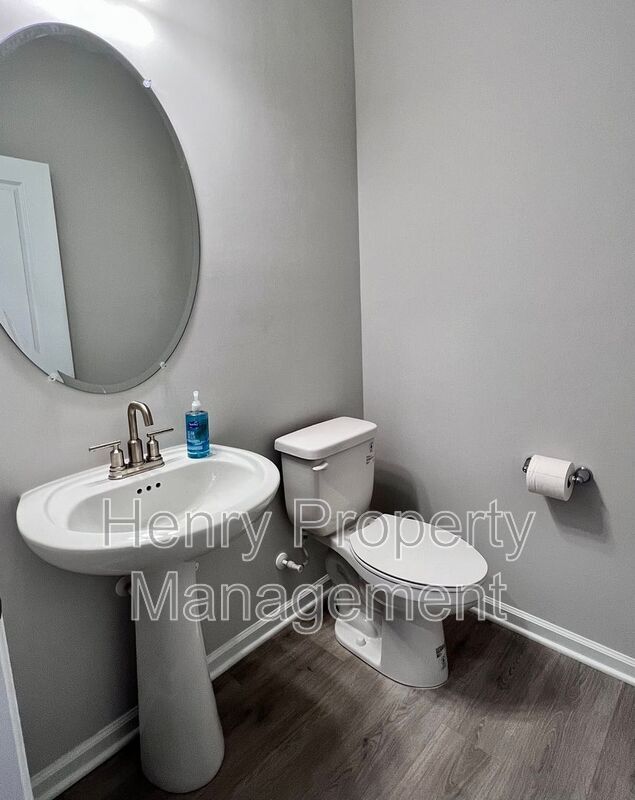 Building Photo - 858 Patriot Summit Lane